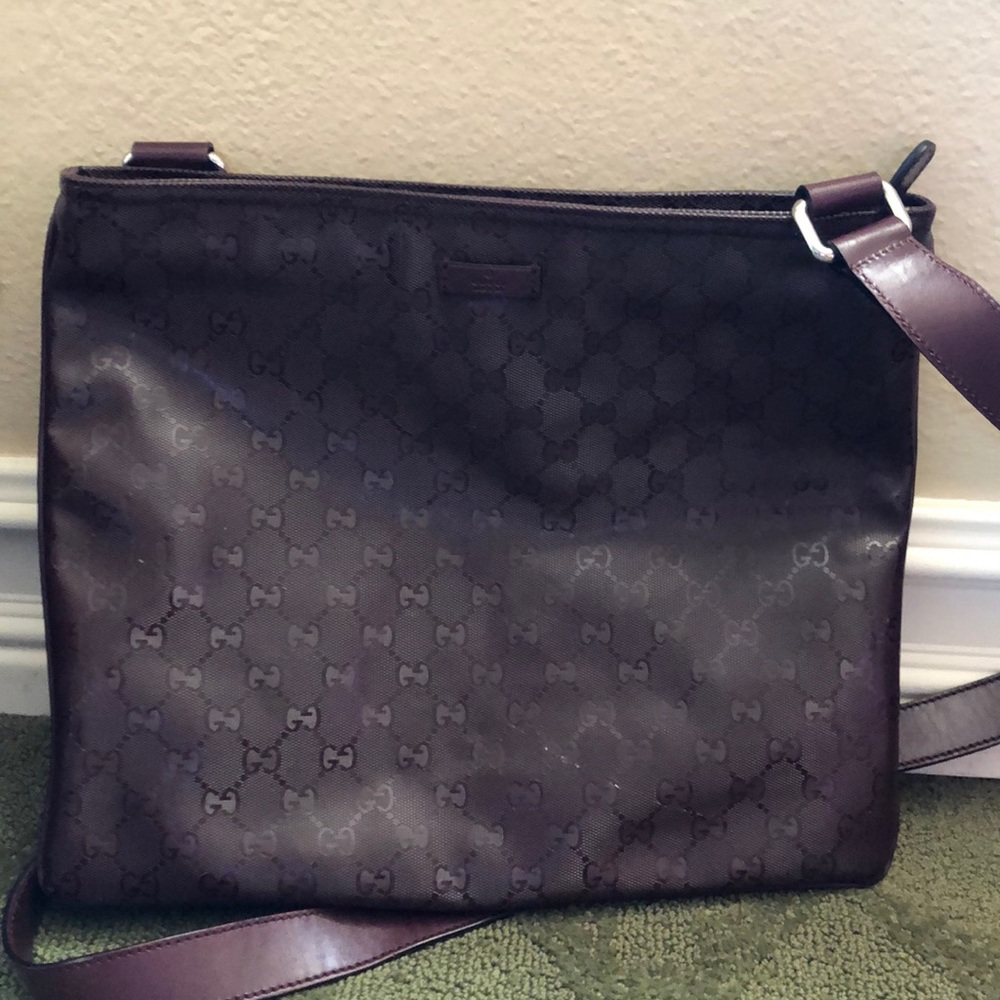 SOLD .Gucci Messenger Bag . Authentic . RARE .
